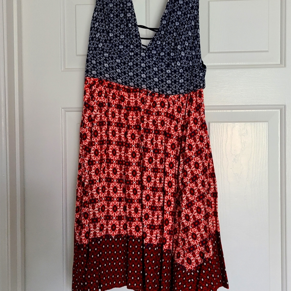 flowy Lulus dress